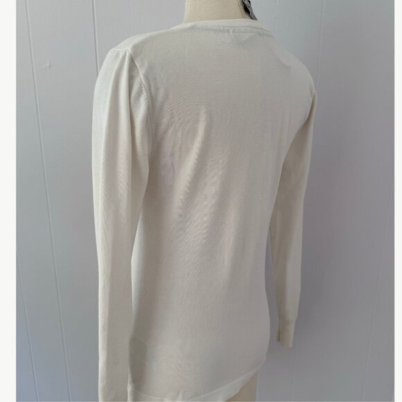 [UEC] Daily Sports White V-Neck Sweater | Small - Picture 5 of 7